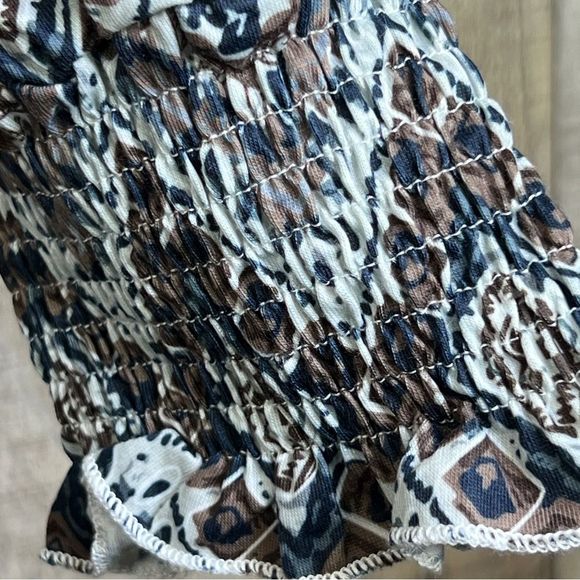 Unbranded Xxl Tribal Print Notched V-Neck Top w/Long Puff Sleeve & Shirr… - Picture 5 of 10